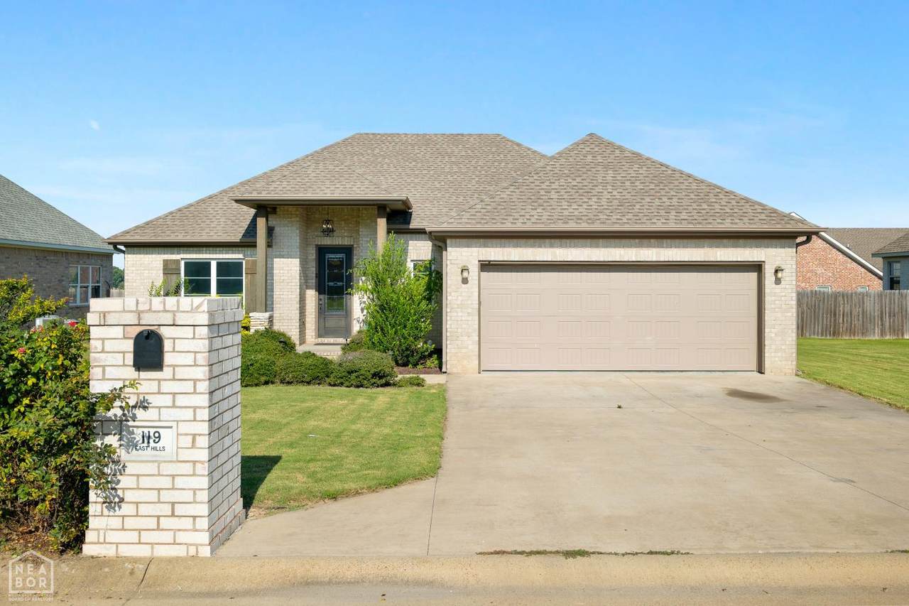 119 East Hills - Photo 1