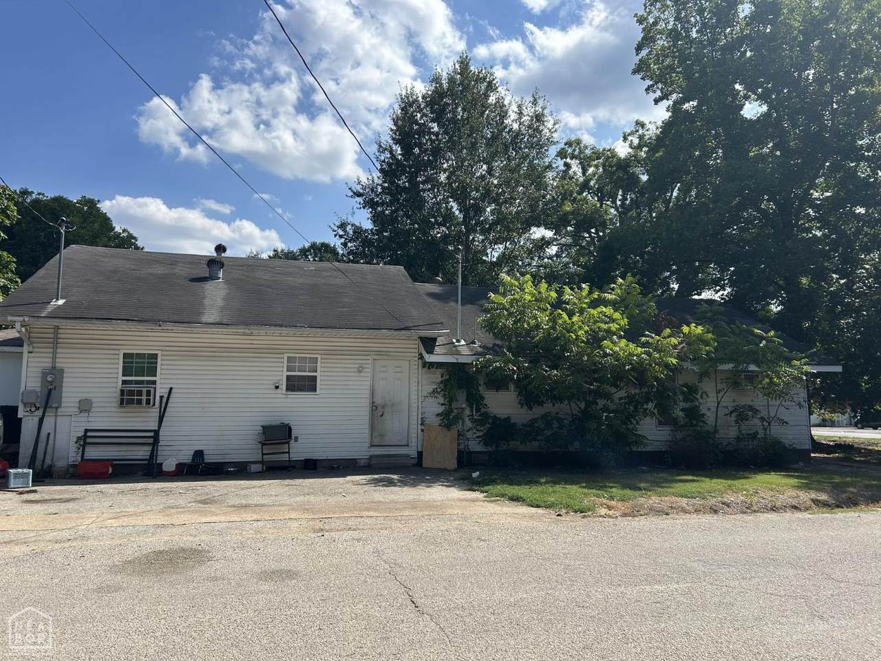 816 Church Street - Photo 1