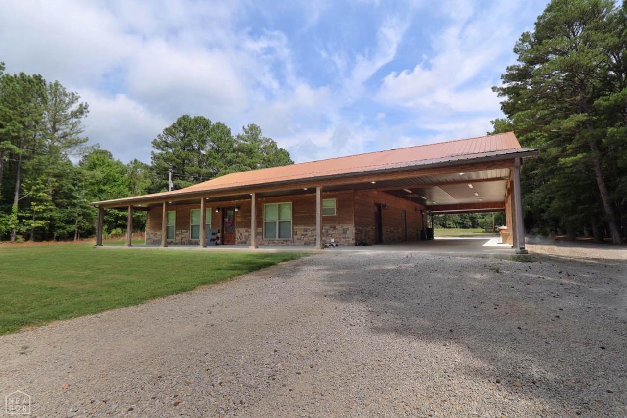 3000 County Road 762 - Photo 1