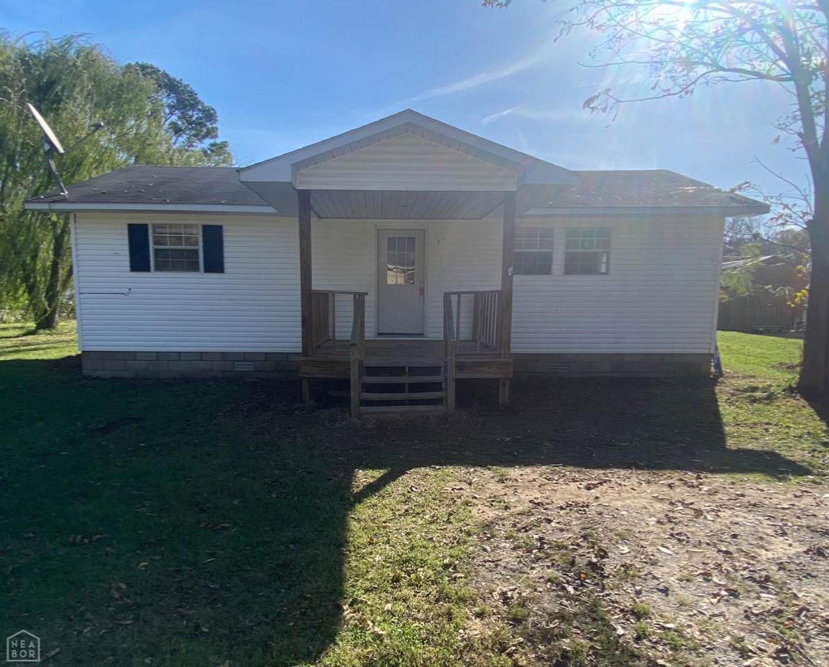 302 2nd Street - Photo 1