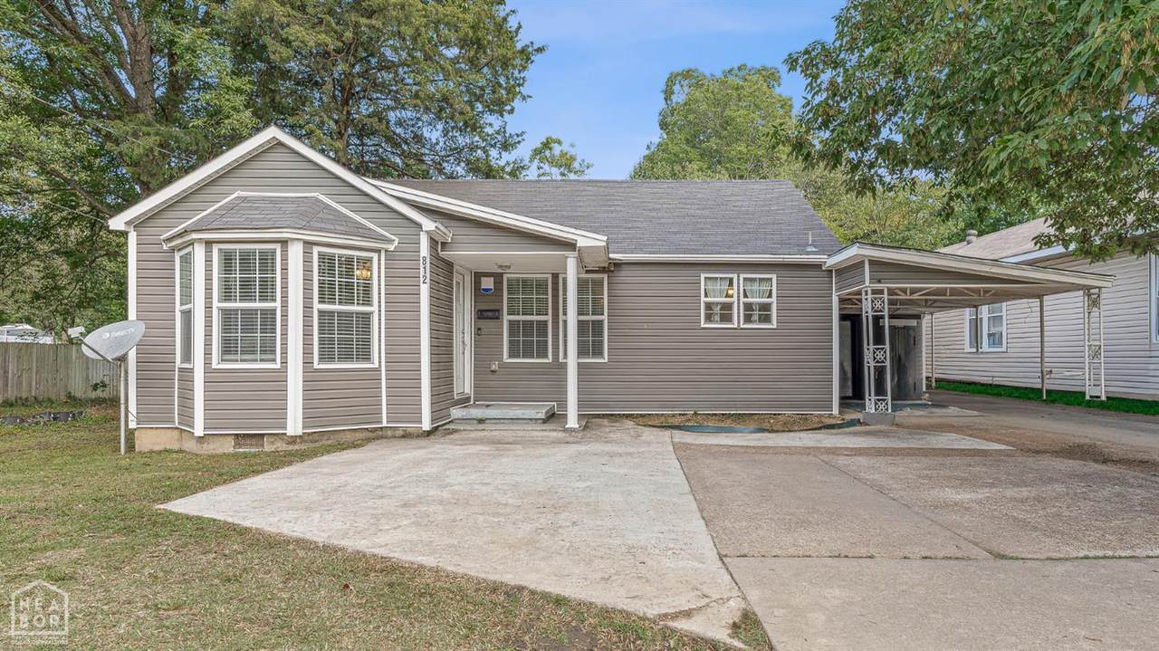 812 Nettleton Avenue - Photo 1