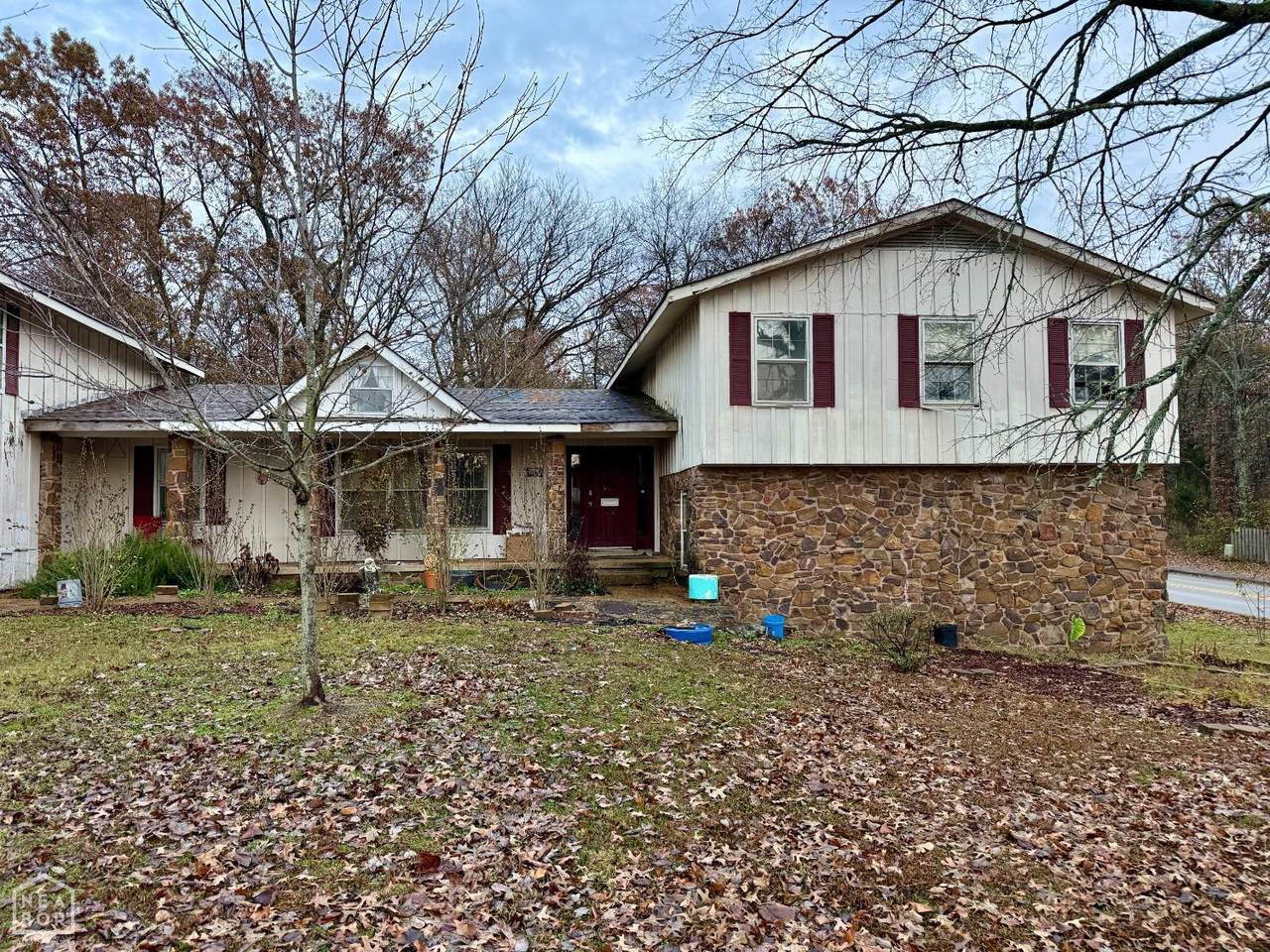 3032 Quail Drive - Photo 1