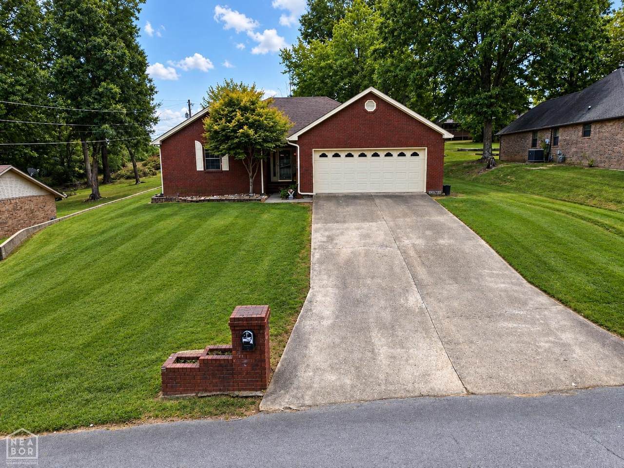 980 Dogwood Drive - Photo 1
