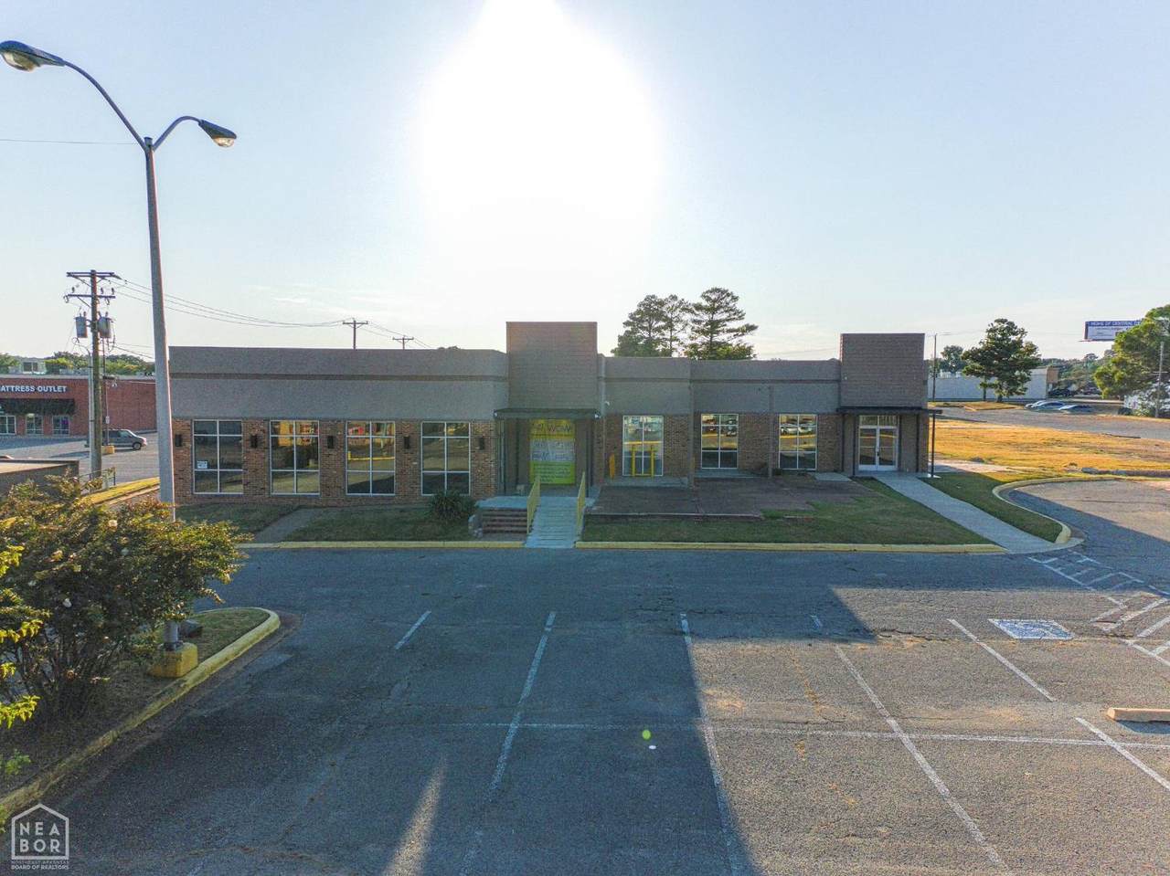 https://bt-photos.global.ssl.fastly.net/jonesboro/1280_boomver_2_10126960-2.jpg