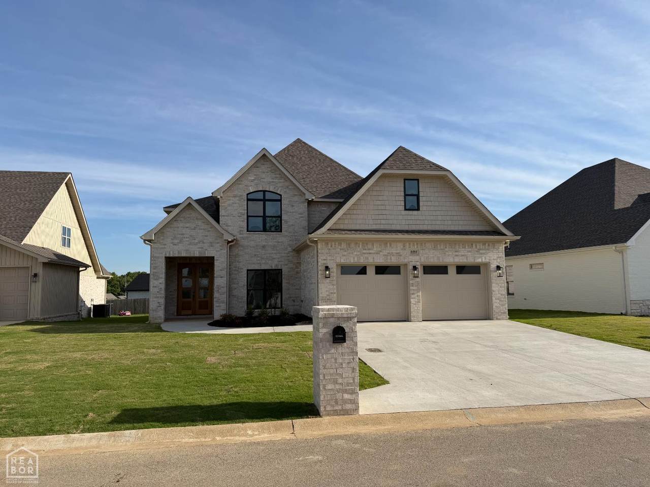 4404 Valencia Cove - Photo 1