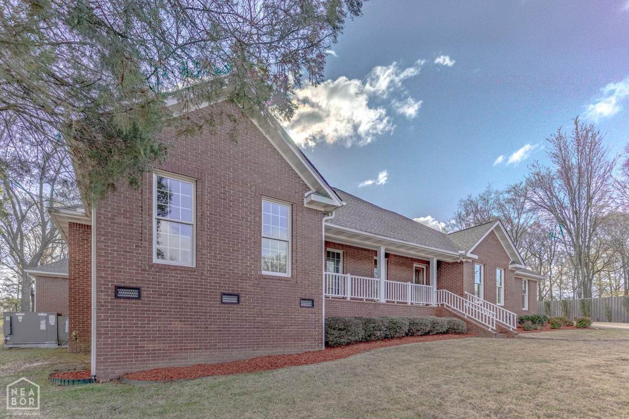 https://bt-photos.global.ssl.fastly.net/jonesboro/1280_boomver_2_10128198-2.jpg