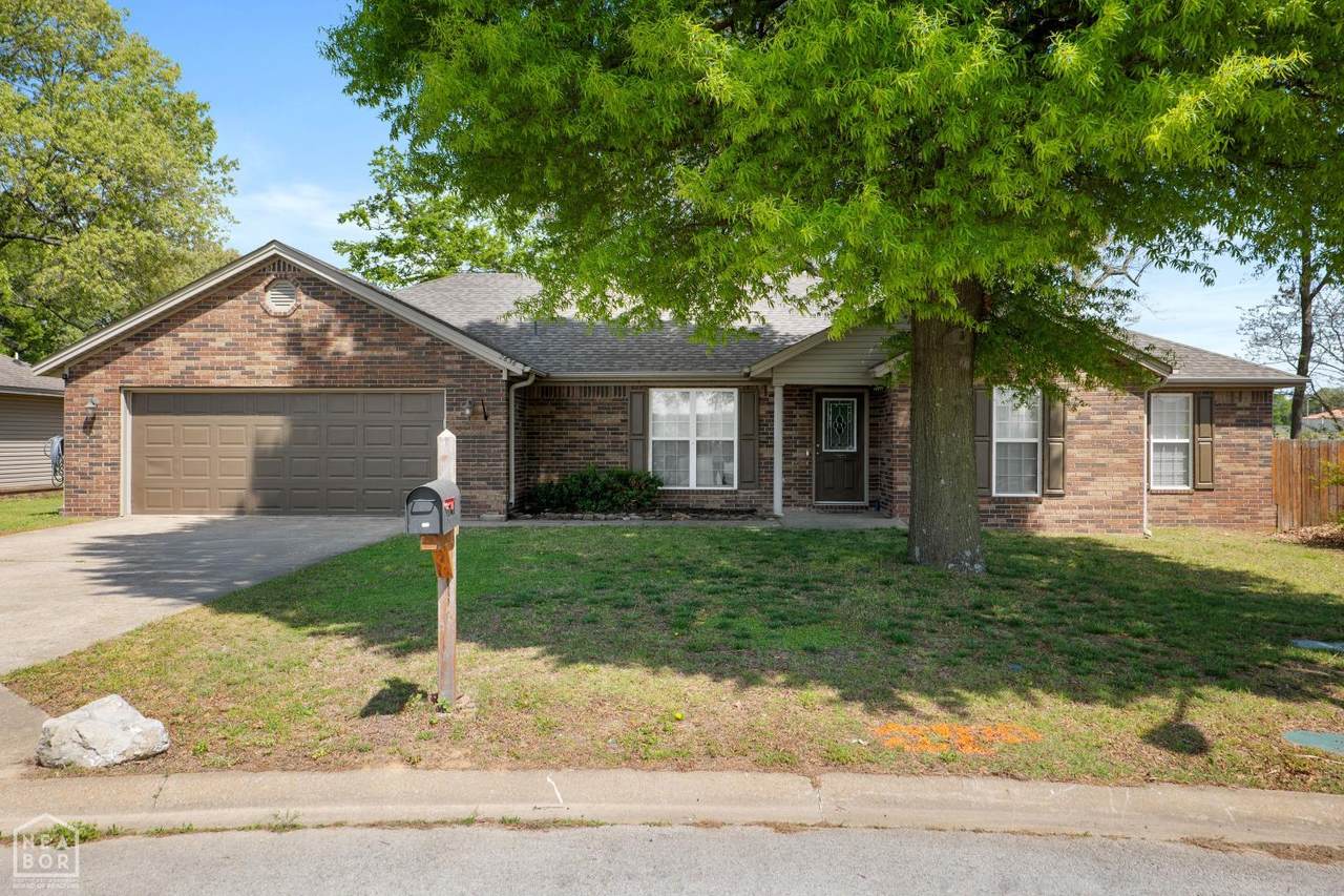 2656 Clayburne Drive - Photo 1