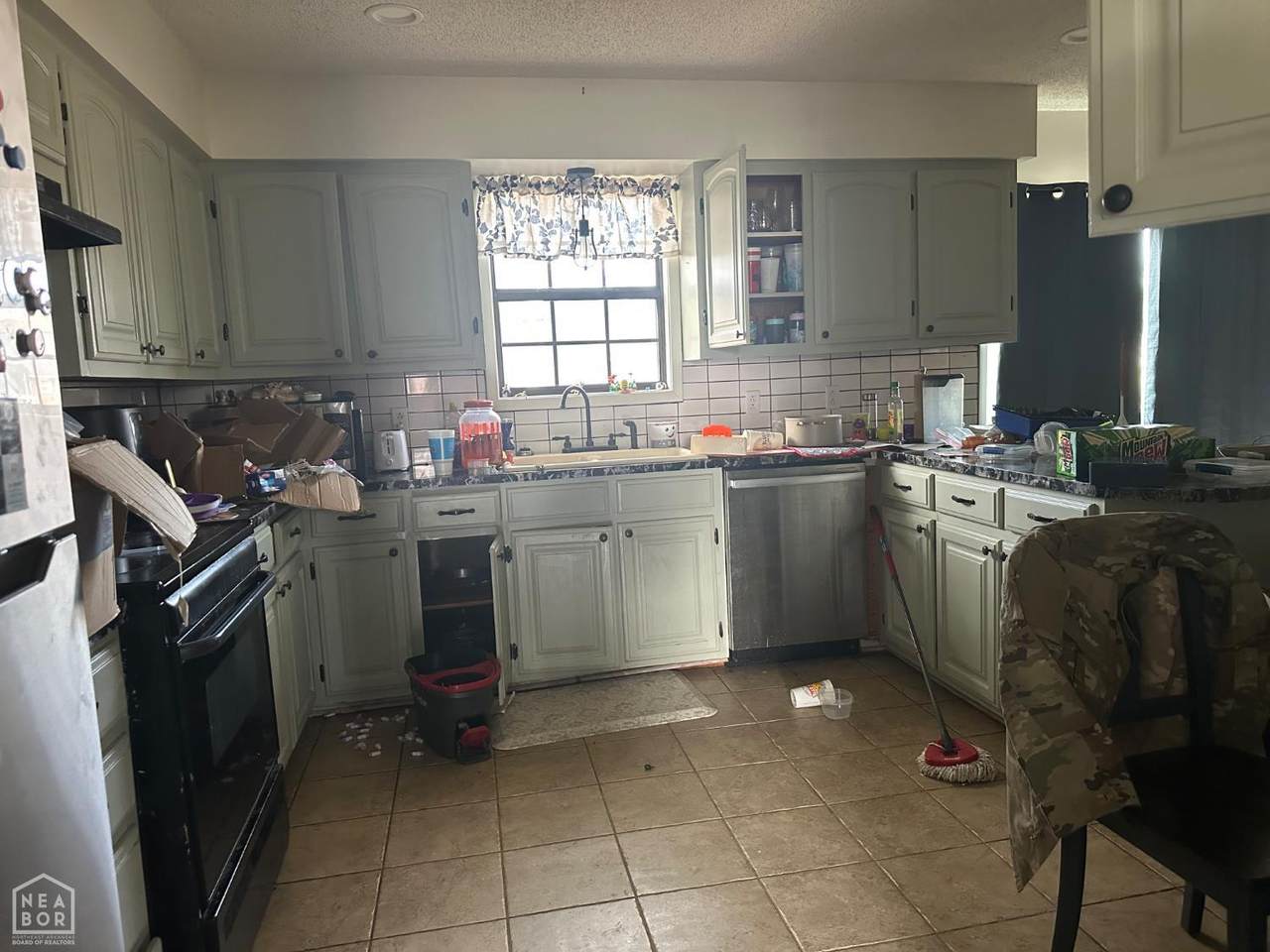 https://bt-photos.global.ssl.fastly.net/jonesboro/1280_boomver_3_10128589-2.jpg