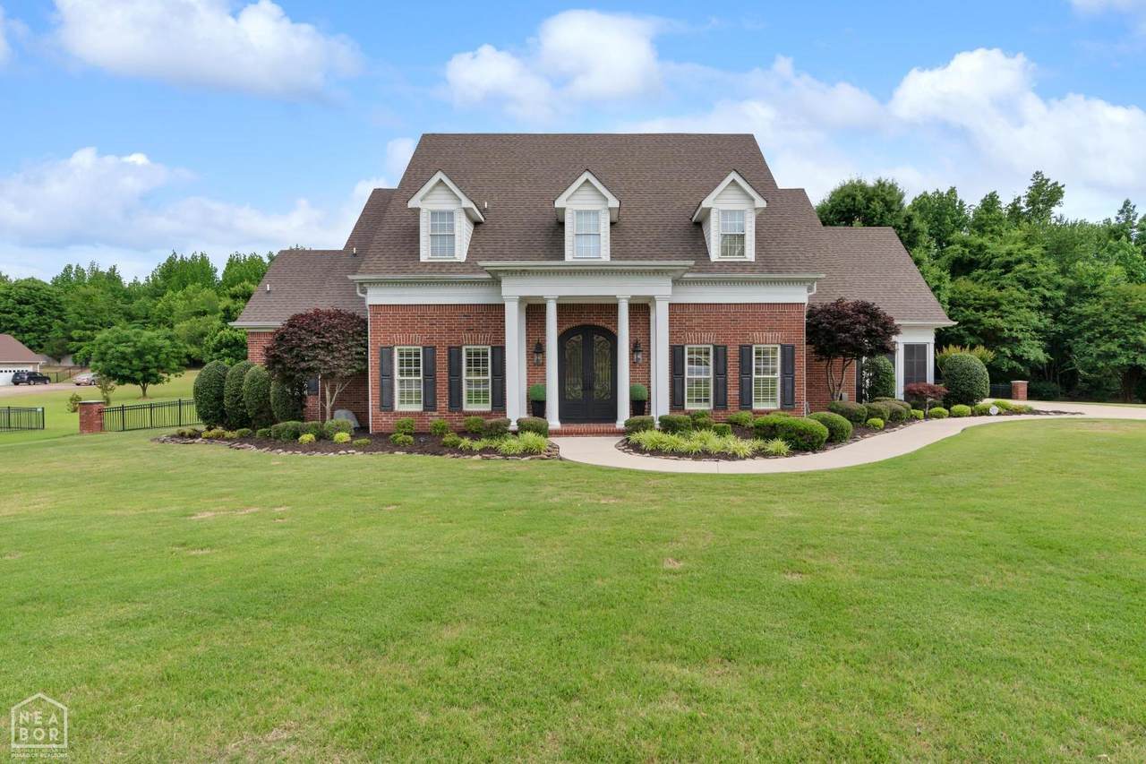 4221 Clubhouse Drive - Photo 1
