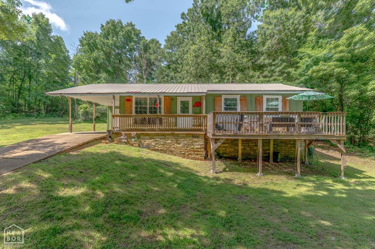 407 Dove Ln - Photo 1