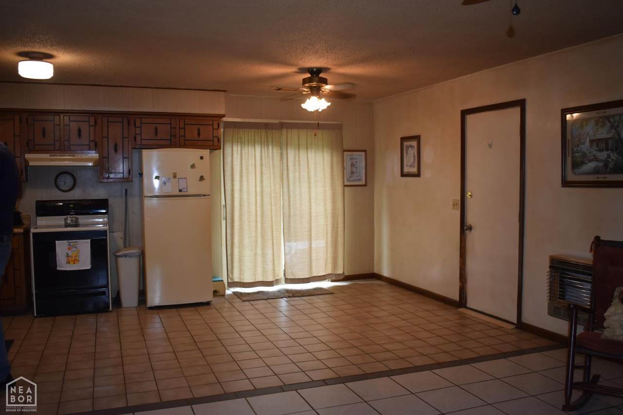 https://bt-photos.global.ssl.fastly.net/jonesboro/1280_boomver_2_10130515-2.jpg