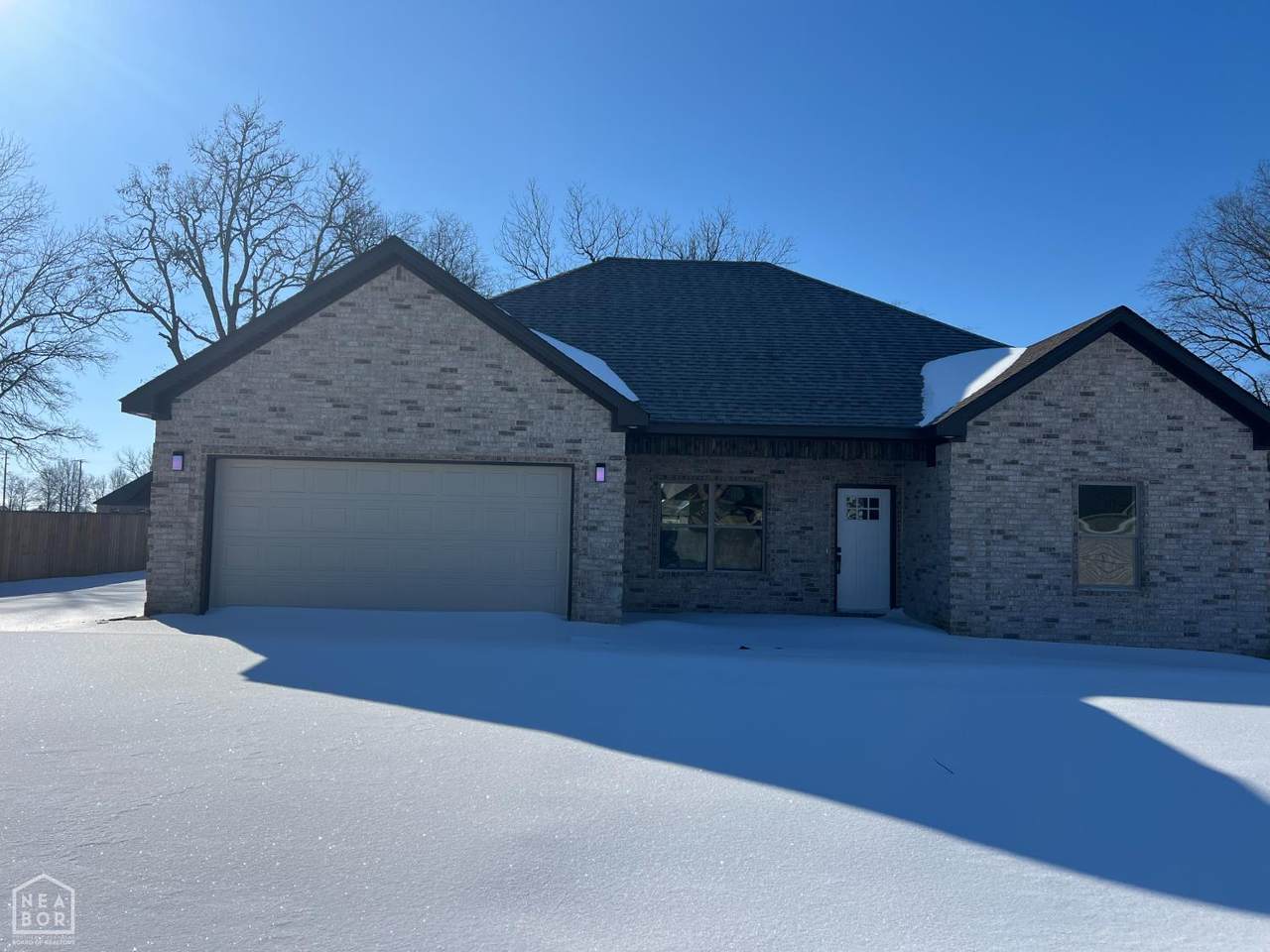 805 Brayden Lane - Photo 1