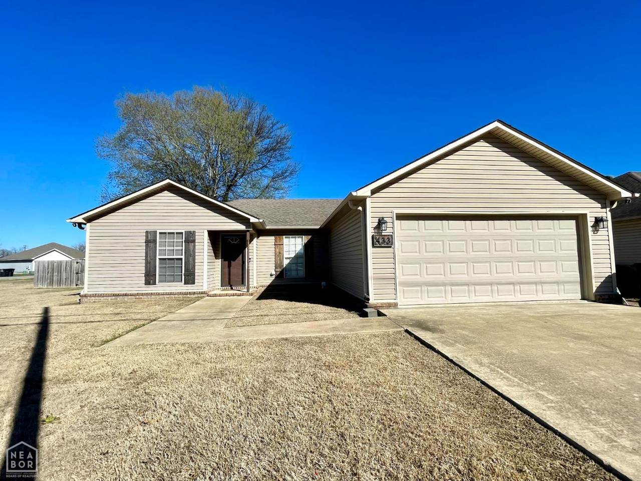 433 Willow Avenue - Photo 1