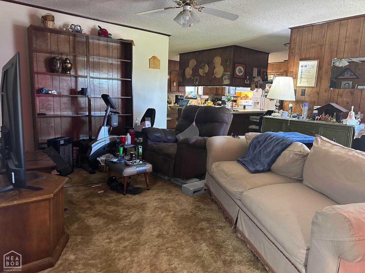 https://bt-photos.global.ssl.fastly.net/jonesboro/orig_boomver_3_10127746-2.jpg