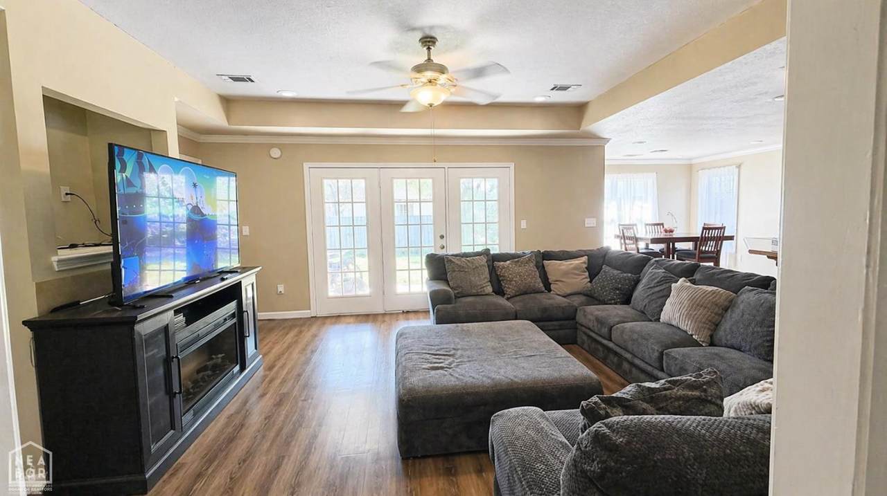 https://bt-photos.global.ssl.fastly.net/jonesboro/1280_boomver_3_10128017-2.jpg