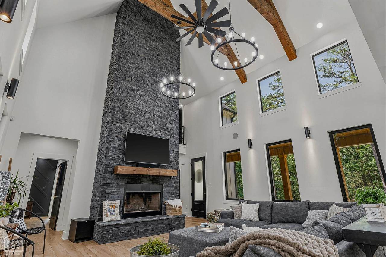 2338 County Road 761 - Photo 1