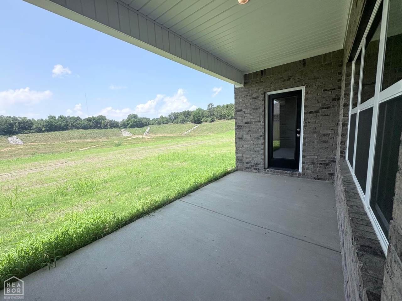 https://bt-photos.global.ssl.fastly.net/jonesboro/orig_boomver_4_10127901-2.jpg