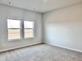 718 Edgemont Circle - Photo 10