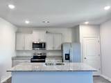 718 Edgemont Circle - Photo 4