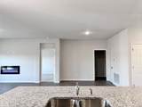 718 Edgemont Circle - Photo 6
