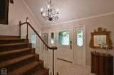 1003 Oakwood Drive - Photo 2