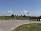 201 Cottonwood Lane - Photo 2