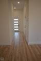 317 Hollis - Photo 2