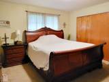 1136 Walnut Street - Photo 20