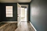 823 Burke Ave - Photo 4