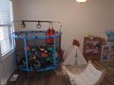 900 Avenue - Photo 11