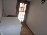 900 Avenue - Photo 16