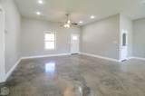 120 Pecan Street - Photo 3