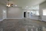 120 Pecan Street - Photo 6