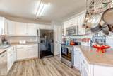 818 Boulevard Orleans Street - Photo 11