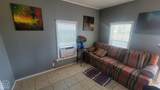 517 Smith - Photo 3