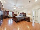 2114 Spring Hollow Drive - Photo 21