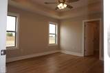 311 Hollis Cove - Photo 15