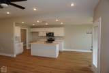 311 Hollis Cove - Photo 8