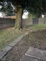 398 Barry Street - Photo 13