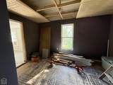 585 Royal Avenue - Photo 40