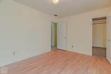 405 Melrose Street - Photo 17
