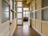 303 Main St - Photo 13