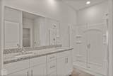 712 Edgemont Circle - Photo 13
