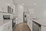 712 Edgemont Circle - Photo 6