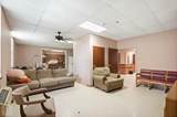 1405 Hospital Drive - Photo 25