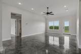 1009 Sixth - Photo 14