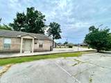 2210 Clark Street - Photo 11