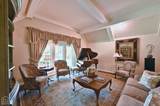 1003 Oakwood Drive - Photo 4
