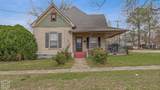 904 Oak Avenue - Photo 2