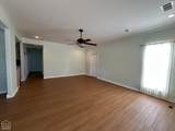 746 Embassy Parkway - Photo 3
